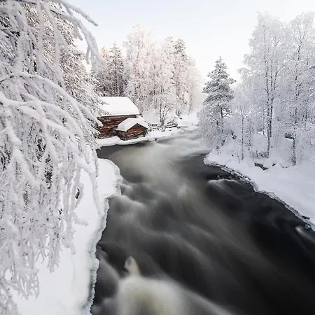 Semesterbostad Varjokelo *